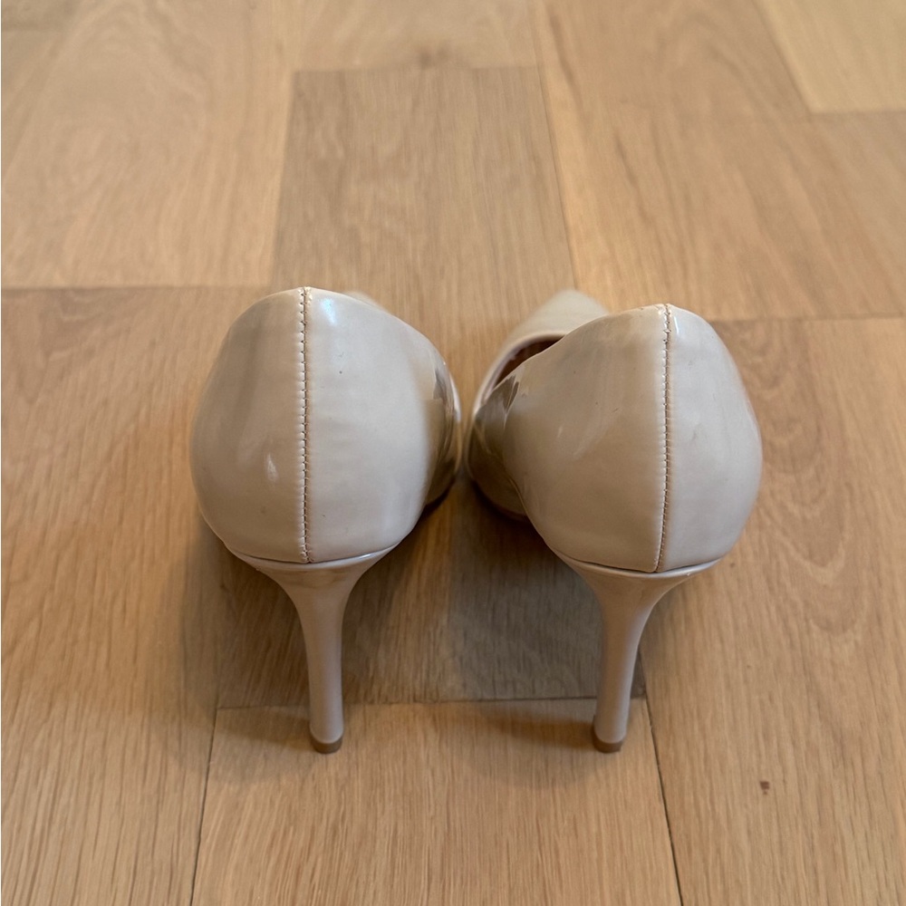 ALDO Nude Patent Pointed Toe Heels 38.5 US 7.5 8 - Picture 3 of 4
